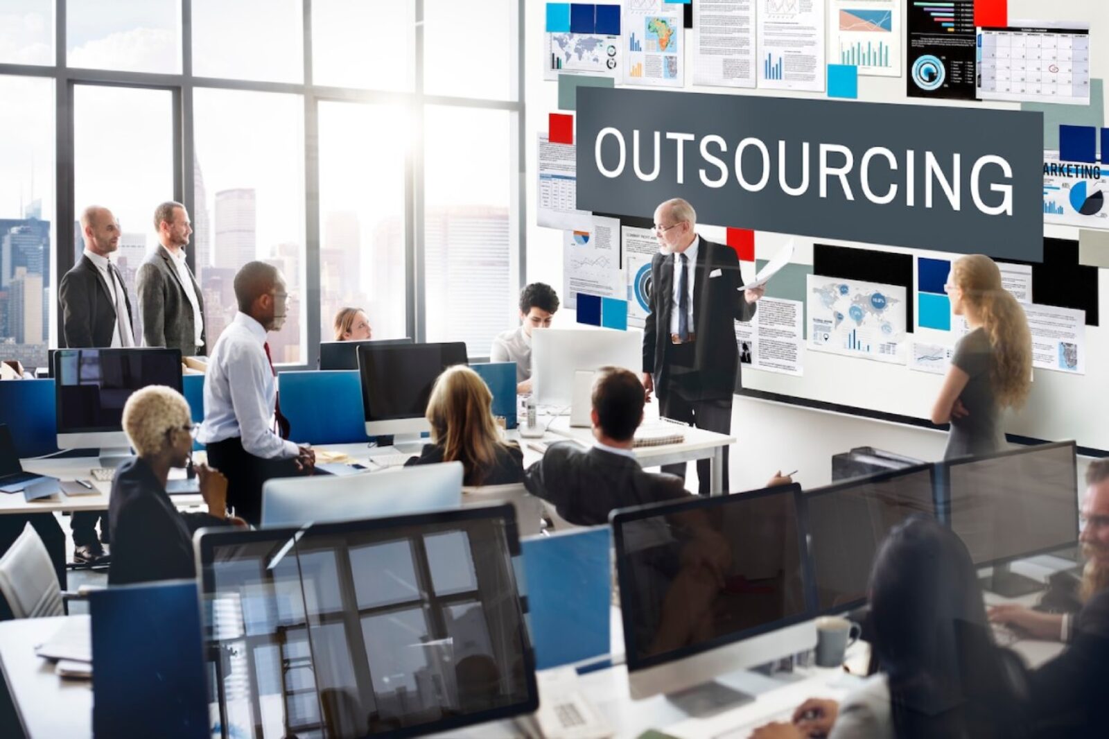 How CFO & CHRO Outsourcing Improves Business Efficiency